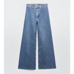 Zara High Waisted Sailor Jeans. Size 8.